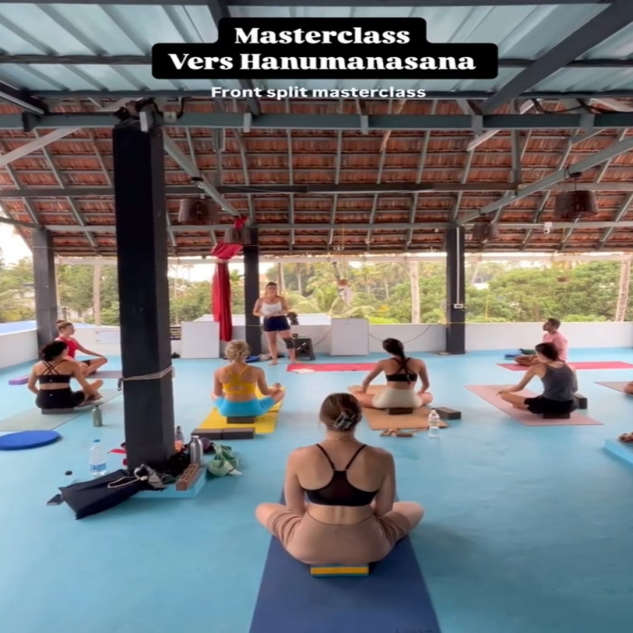 Yoga teacher training — 6