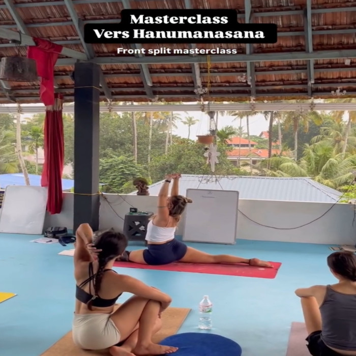 Yoga teacher training — 7